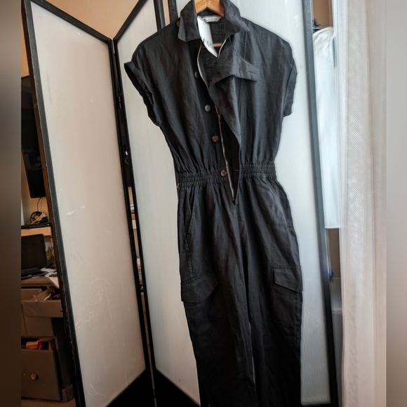 ZARA 100% Linen Cap Sleeve Zip Front Jumpsuit XS NEW - Picture 2 of 9